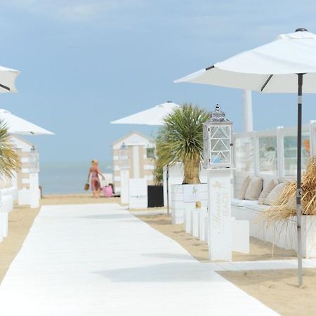 Beach Loft 9 Luxury Appartment With Ocean View Blankenberge Esterno foto