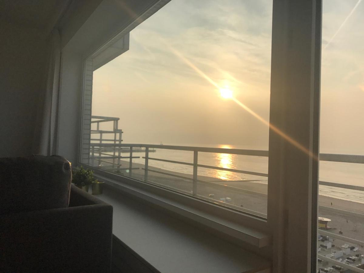 Beach Loft 9 Luxury Appartment With Ocean View Blankenberge Esterno foto