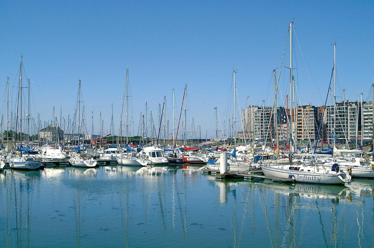 Beach Loft 9 Luxury Appartment With Ocean View Blankenberge Esterno foto